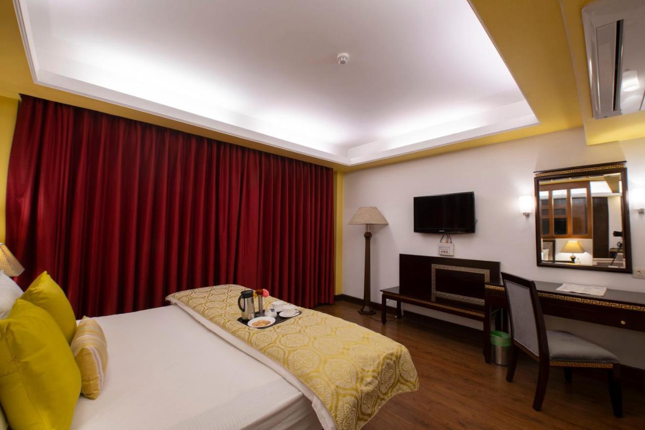 Mastiff Grand Manali Resort Esterno foto